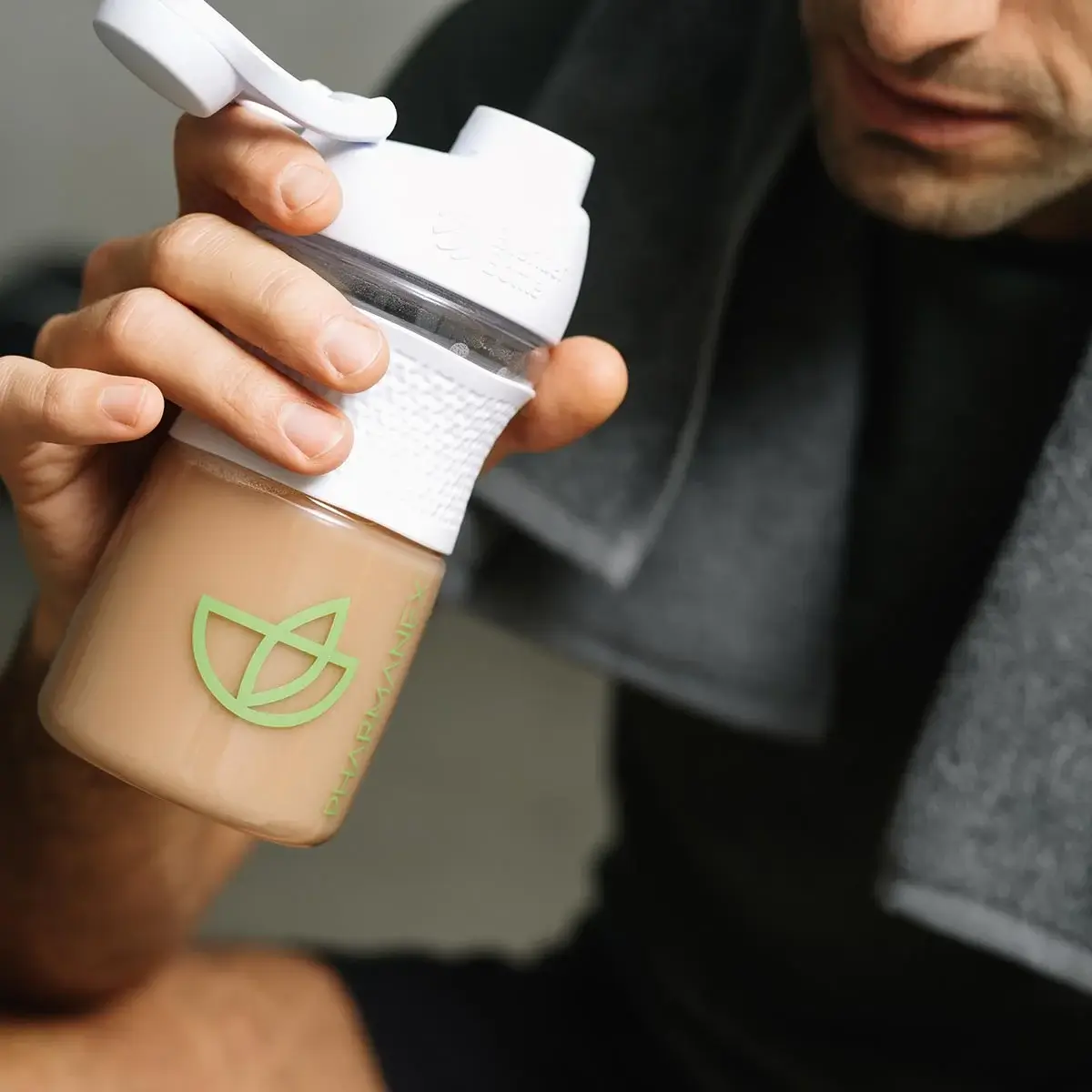 Nu Skin Pharmanex TR90 V-Shake – Veganer Proteinshake mit Schokogeschmack